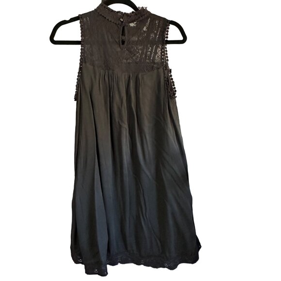 Altard State size M black lace trim sleeveless lined dress missing button - Picture 4 of 9